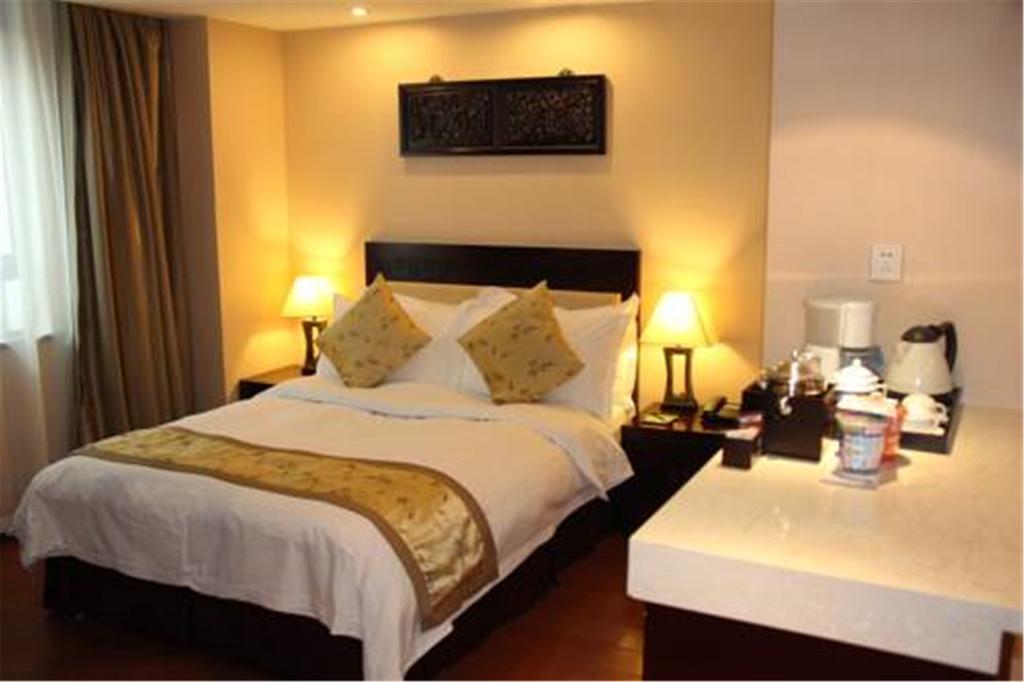 Royal Court Hotel Shanghai Extérieur photo