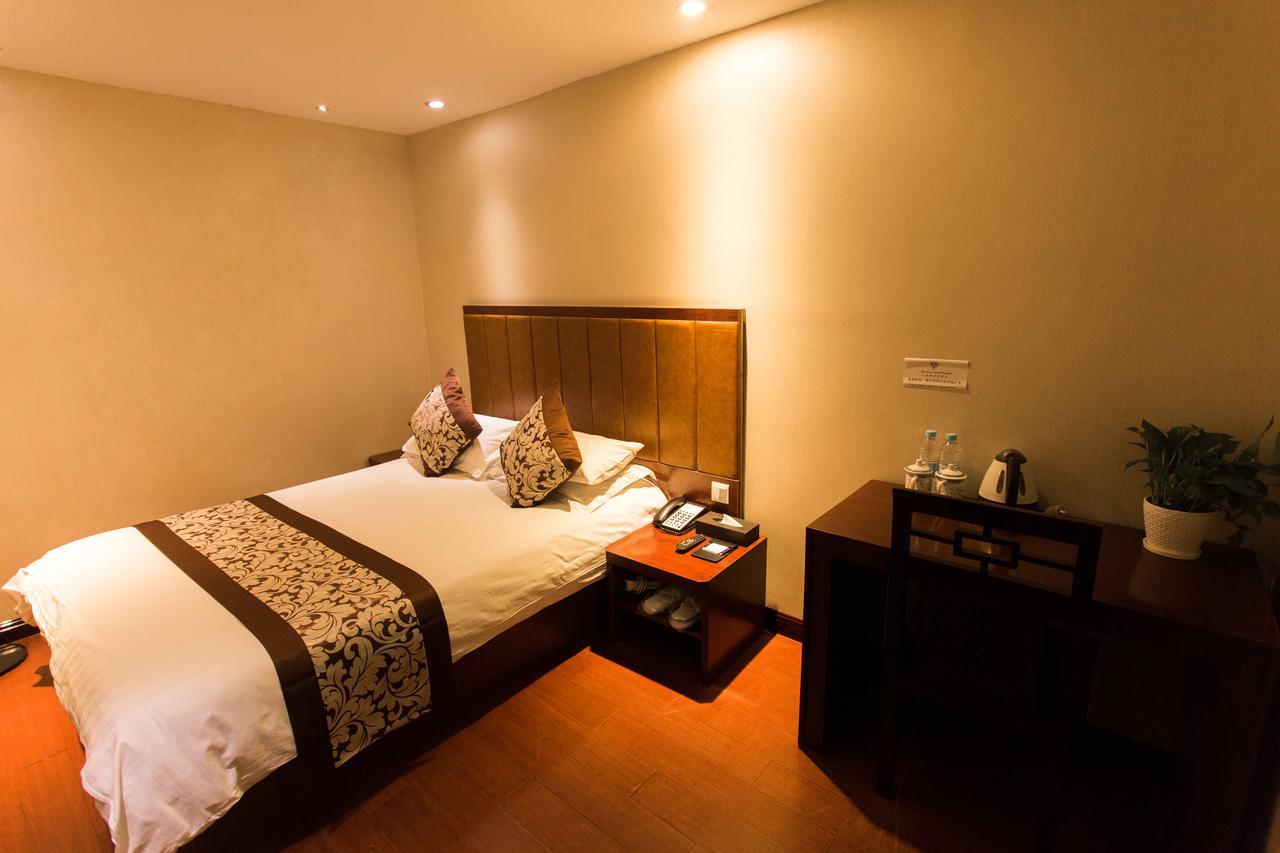Royal Court Hotel Shanghai Extérieur photo