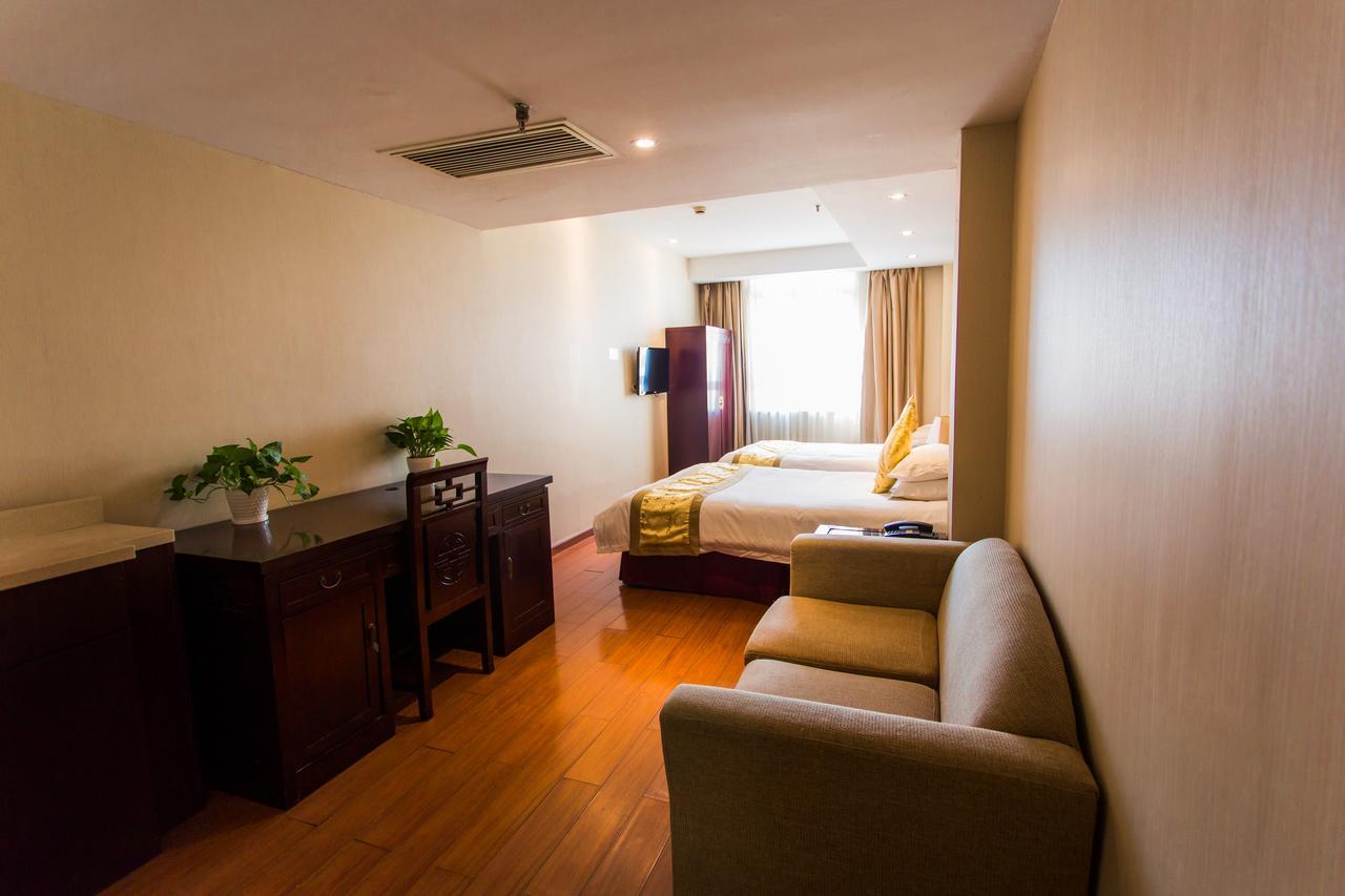 Royal Court Hotel Shanghai Extérieur photo