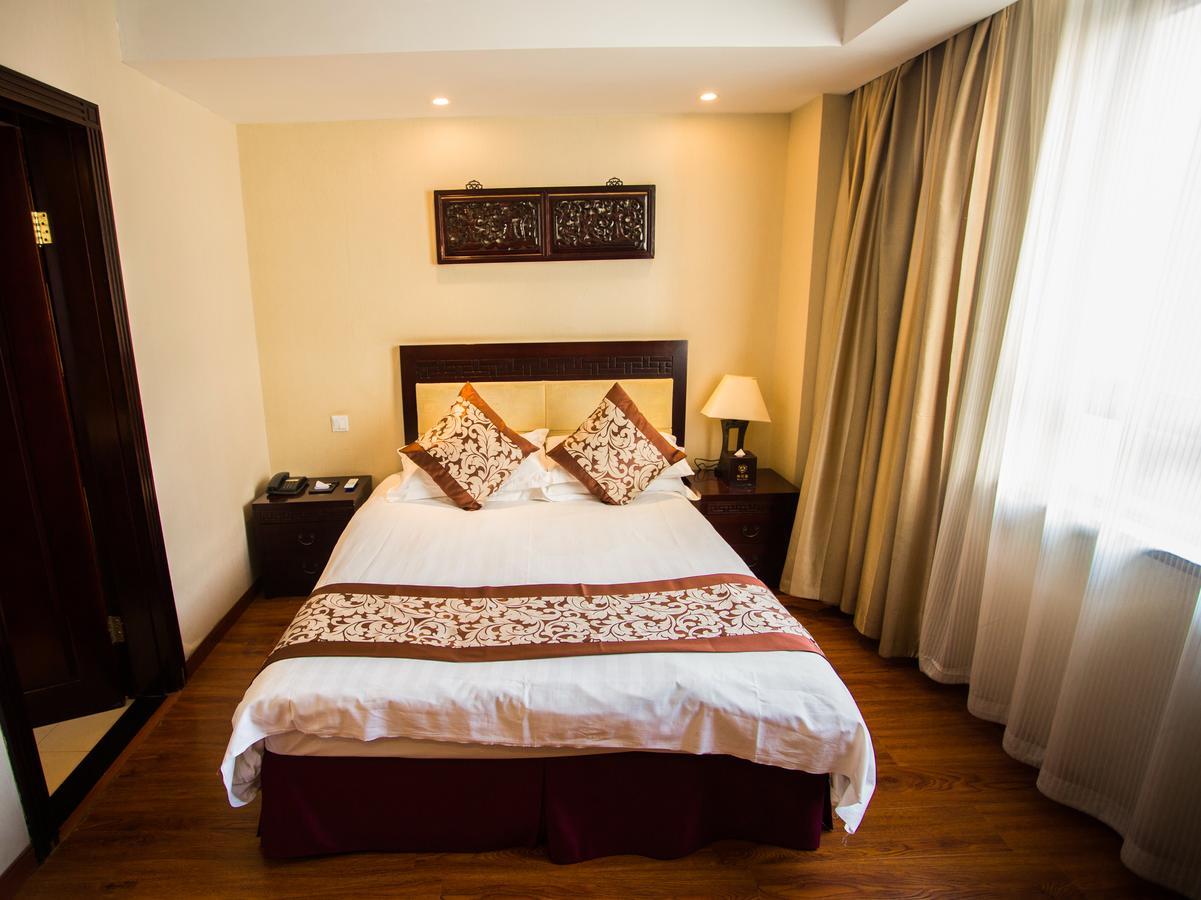 Royal Court Hotel Shanghai Extérieur photo